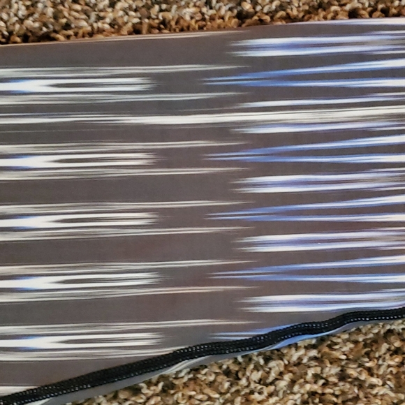 Vimmia Lase Stripe Workout Leggings - Picture 3 of 6